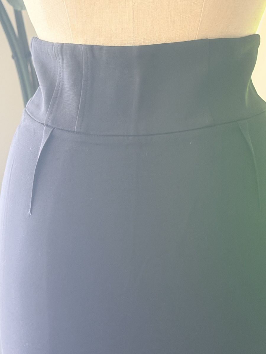 Gonne: Chic black Pencil Skirt – Size M – Usato da Bouveret venduto da dou_g8q7 1