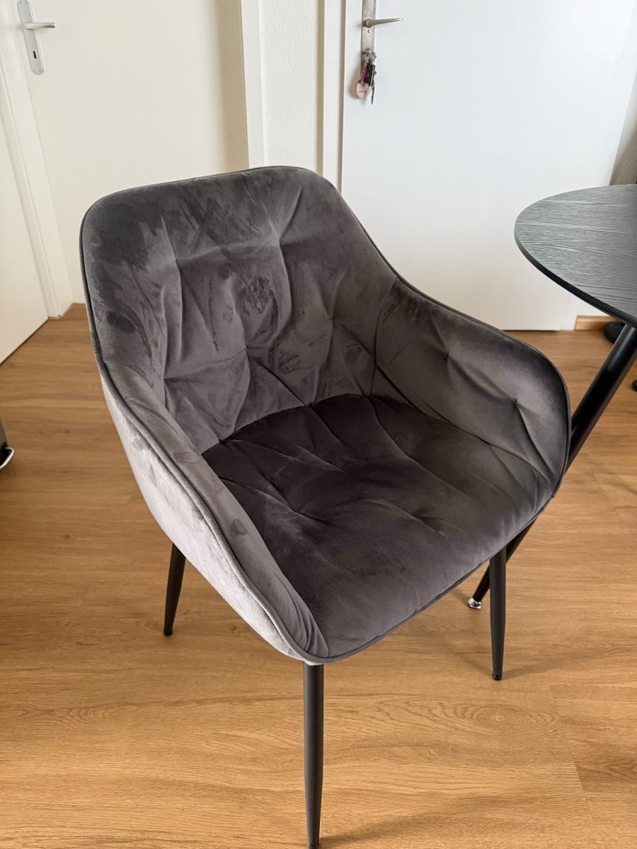 Sessel: 2 Stühle grau – Gebraucht aus Münchenstein von bloombluem