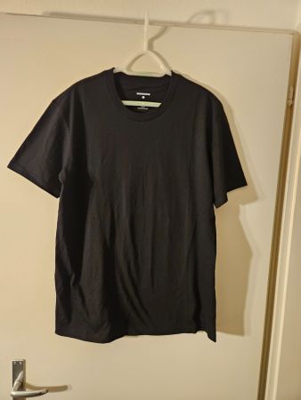 T-Shirt Schwarz Grösse L