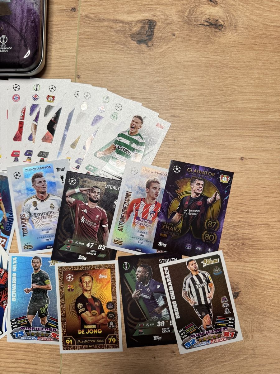 Topps Carte collezionabili: Match Attax 2025/2026 Karten-Set 48 Stk. mit Dose – Usato da Biberist venduto da etesummer 3