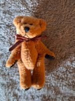Süsser Teddy fürs Puppenhaus sucht neues Zuhause, unbespielt
