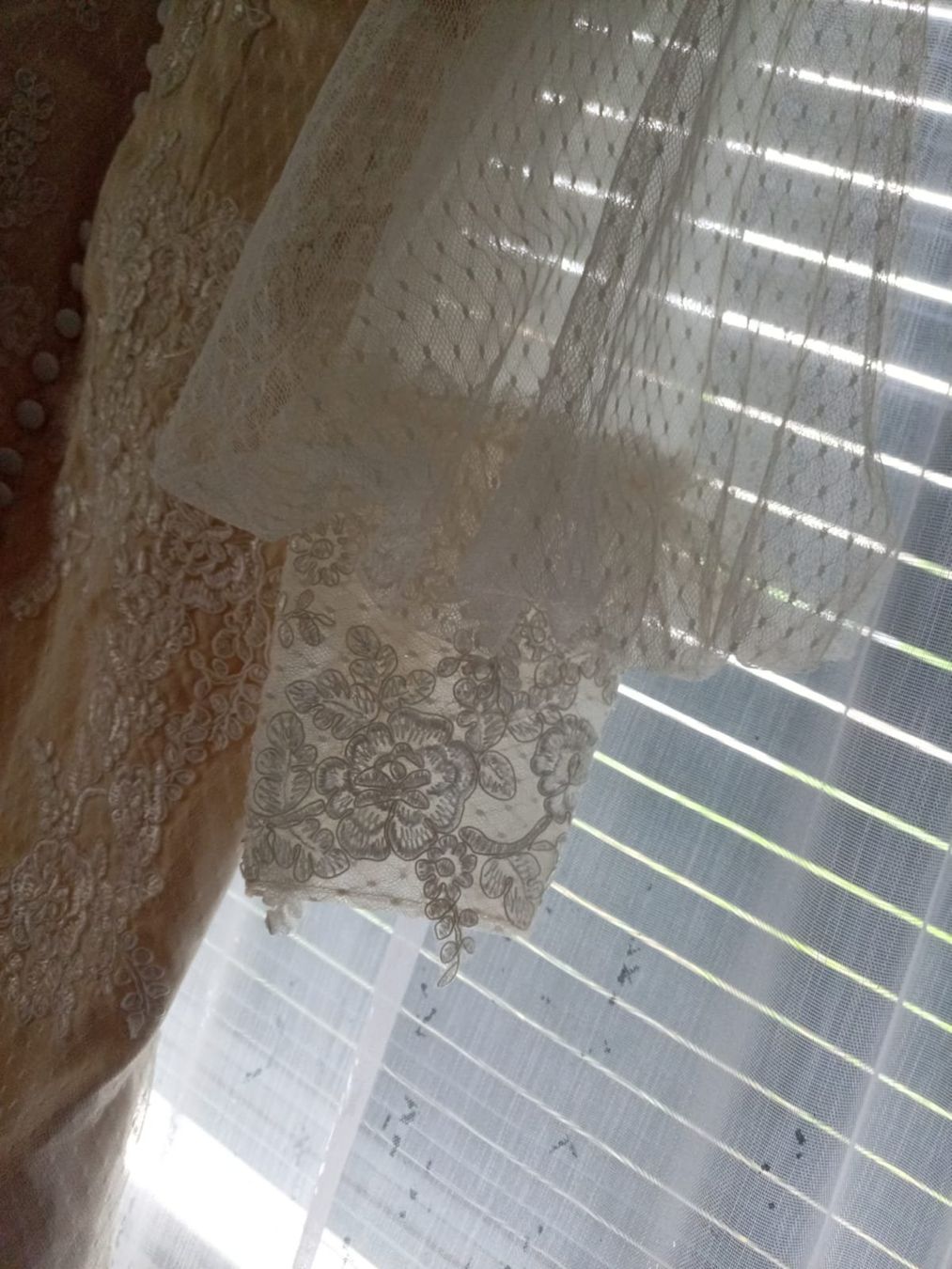 Vestiti: Brautkleid/Hochzeitskleid Gr.M – Usato da Stäfa venduto da krp54 3