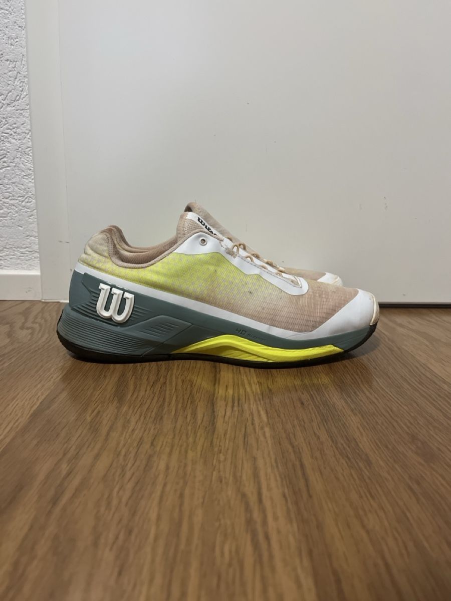 Wilson Scarpe da uomo: Chaussure de tennis Wilson Utilise 1 mois – Usato da Chézard-St-Martin venduto da Kikof78 2