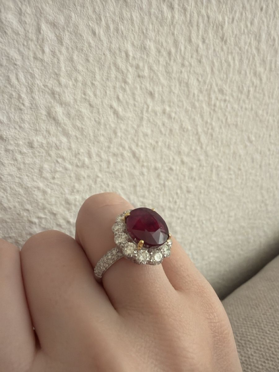 Bagues: LAST BEFORE MELT Ring with 5.5 carat ruby from burma – Neuf (Voir description) à Zürich par Pandainlondon 1