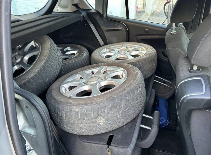 Ford Automobili: Ford B-Max 1.0 ab MFK und Service – Usato da Döttingen venduto da jeny77 6