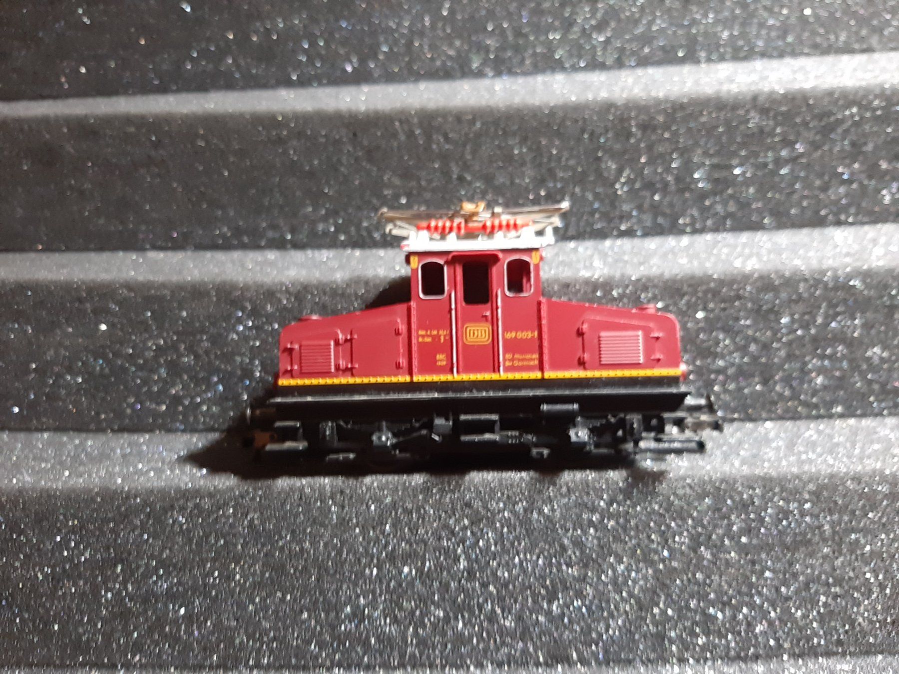 Fleischmann Modelleisenbahnen: FLEISCHMANN REF.7 – Gebraucht aus Avully von RIVALIS 1