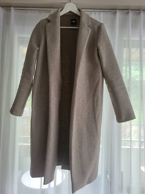 Cappotti: Zara Mantel Gr S – Usato da Zürich venduto da sav_j57v