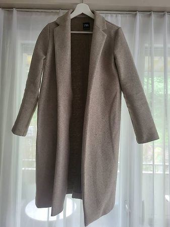 Zara Mantel Gr S