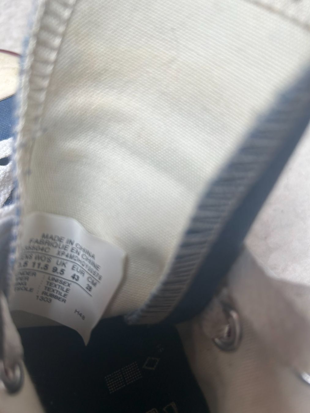 Scarpe da uomo: Converse Turnschuhe, Great Britain Design, Grösse 43 – Usato da engelburg venduto da Artcase 2