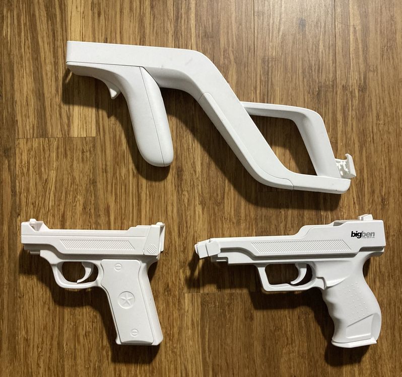 3x Nintendo Wii Zapper Light Gun Pistole Kaufen auf Ricardo