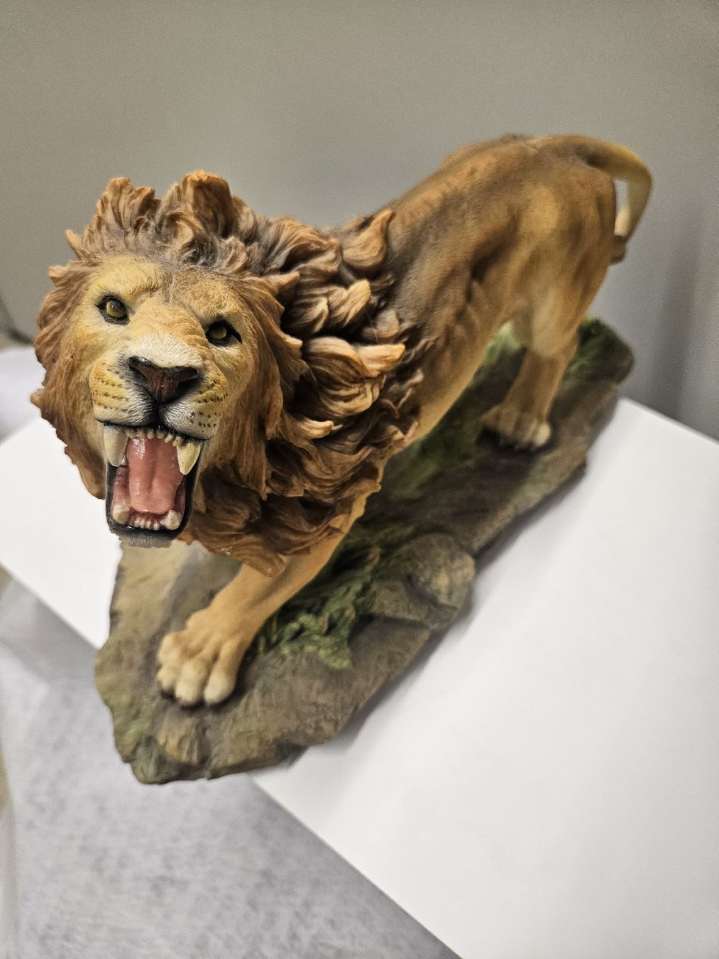 Figuren: Löwe Brüllend 40cm – Neu (gemäss Beschreibung) aus Dielsdorf von Kenan997