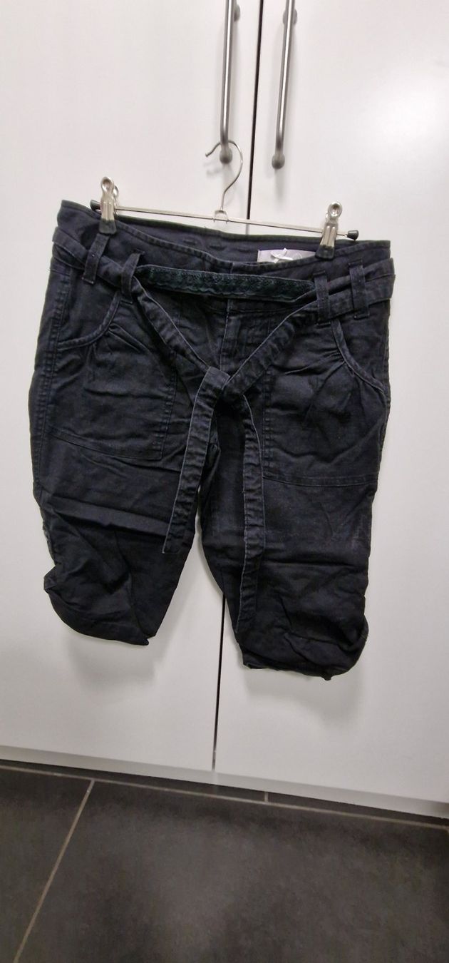 Pantaloni: Bermuda Shorts ORB – Usato da Oftringen venduto da bin_2wk8