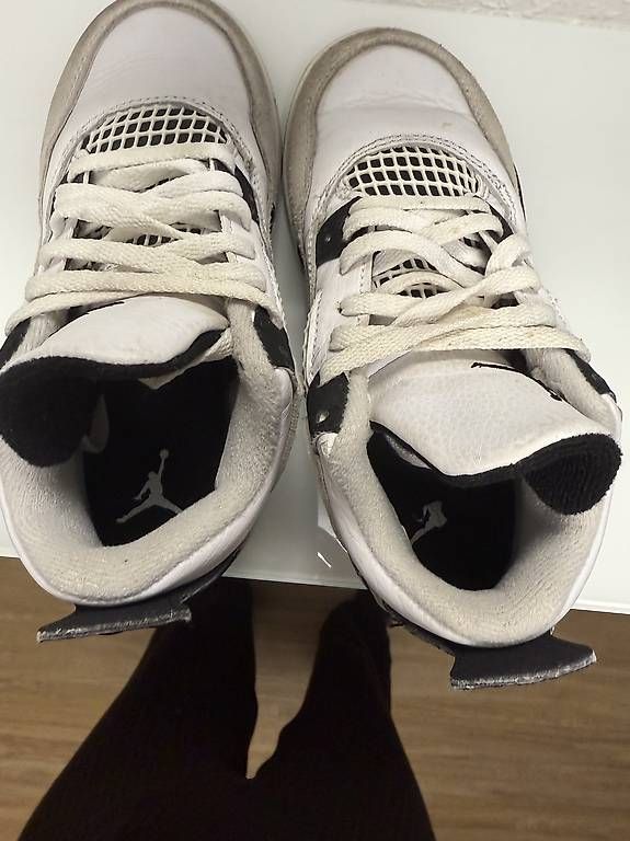 Scarpe per ragazzi: Jorden 4 Gr 30 – Usato da Riehen venduto da IvoC02 3