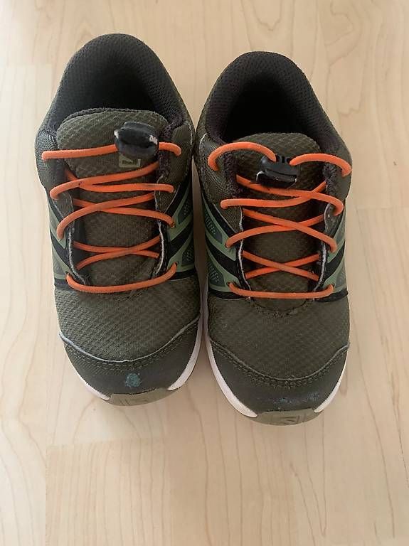 Schuhe für Jungen: Salomon Trekking Schuh Gr. 25 – Gebraucht aus Hochdorf von Leccesina