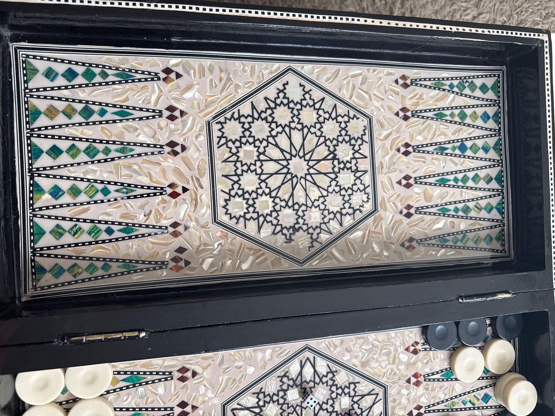 Giochi: Backgammon Brettspiel und an Schachbrett Hand gemacht – Usato da Zürich venduto da fawziahmed 2