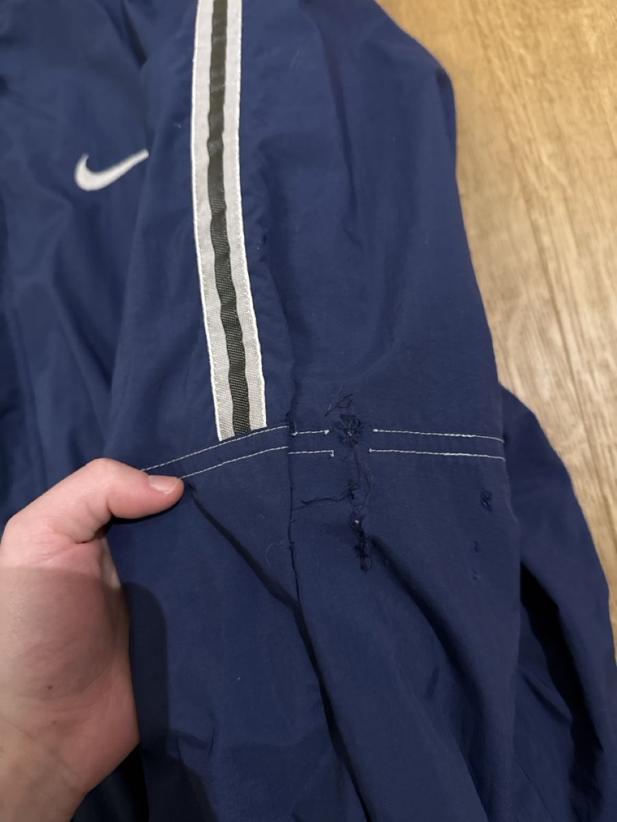 Nike Giacche: Nike Vintage Jacke, , Grösse XL – Usato da Rapperswil BE venduto da yar_l85r 2