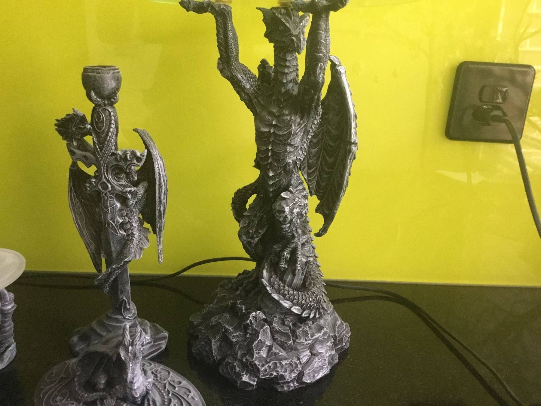 Skulpturen & Statuen: 5er Deko Set Drachen Figuren, Gothic Deko – Gebraucht aus Basel von Hampe1555 1