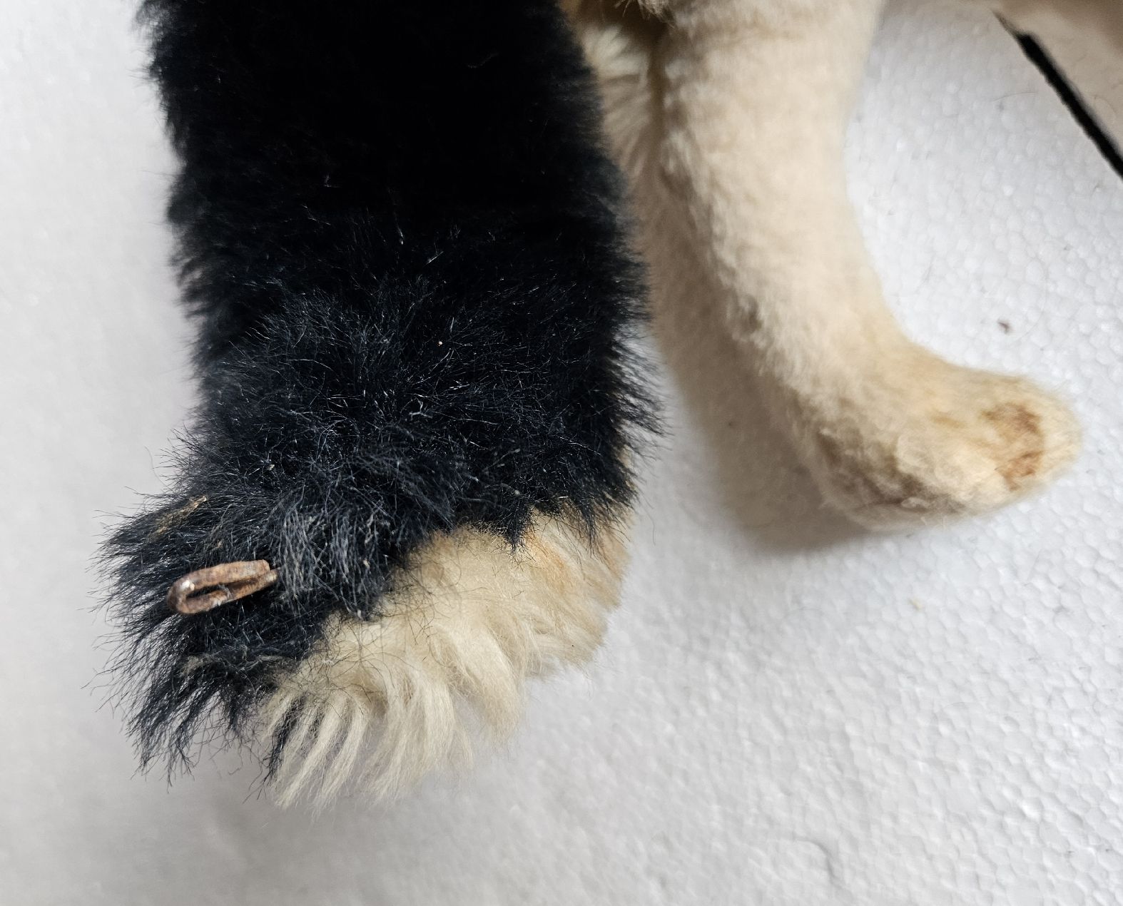 Jouets: alter Hund - Stofftier – D'occasion à Haslen GL par Sandra40 5