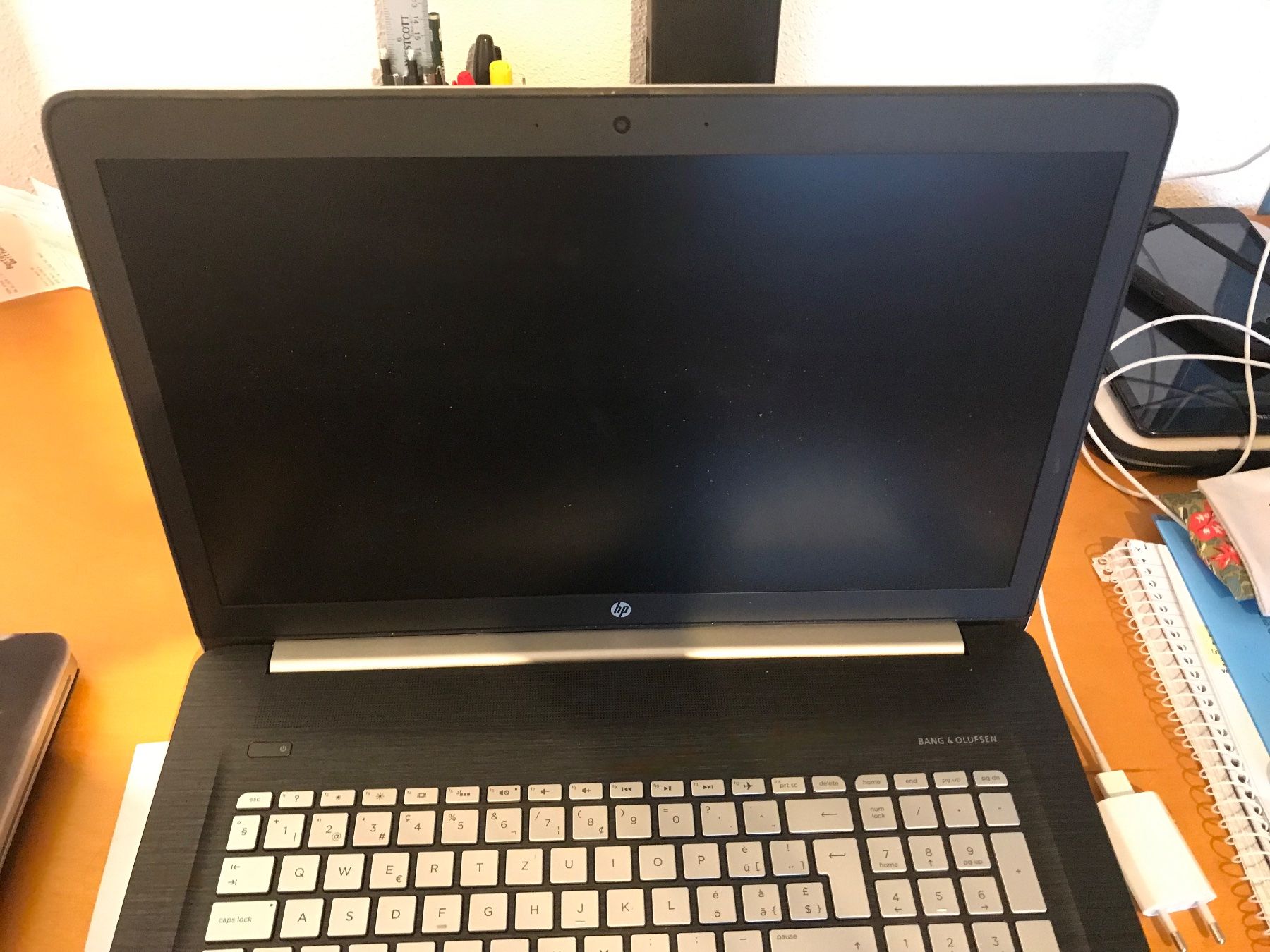 Hewlett Packard Notebooks: HP Envy Laptop Bang & Olufsen 17” – Defekt aus Kreuzlingen von  4