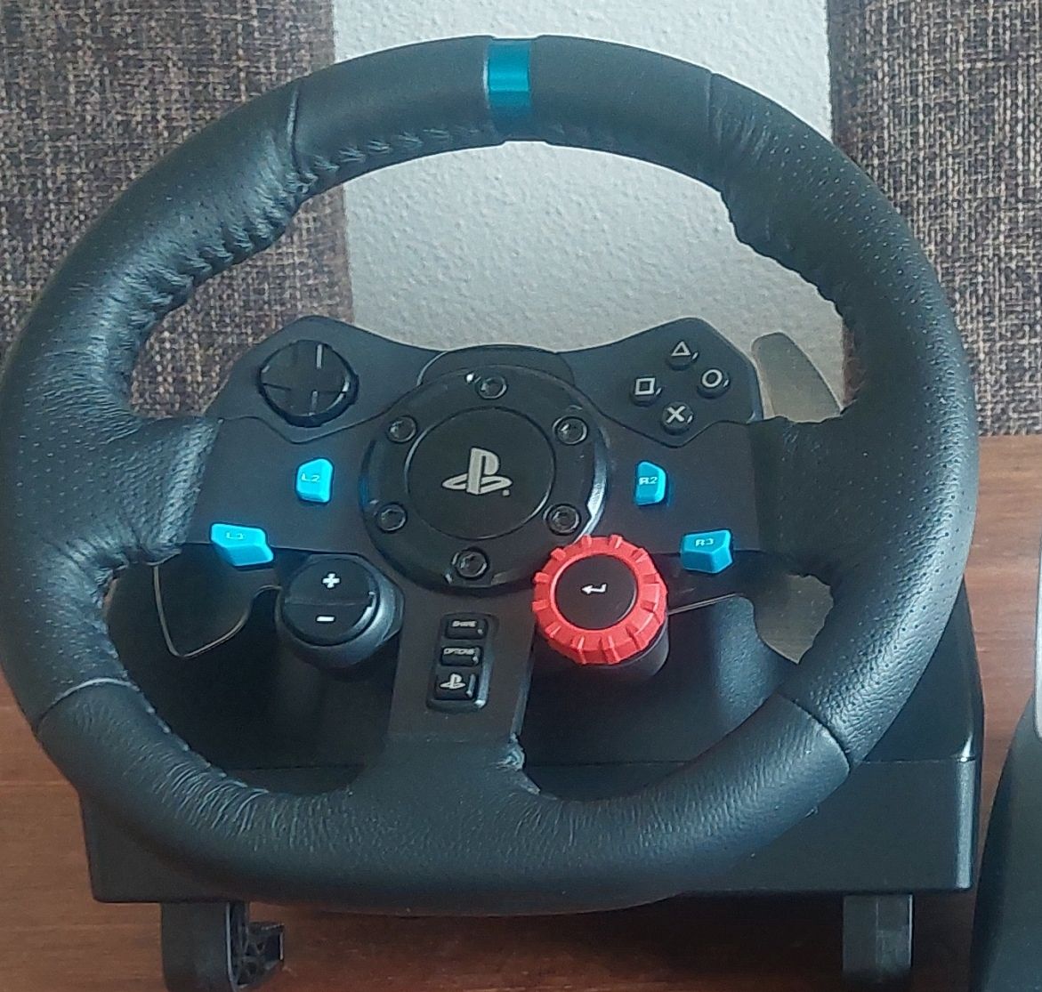 Logitech Controller: Logitech G29 Driving Force PS4/PS5 Lenkrad – Usato da Bad Ragaz venduto da anitaruedi13