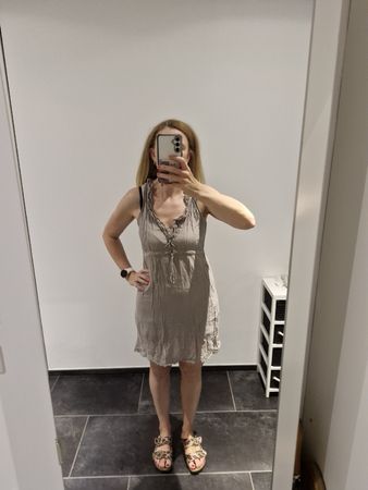 Sommerkleid grau Grösse m guter Zustand