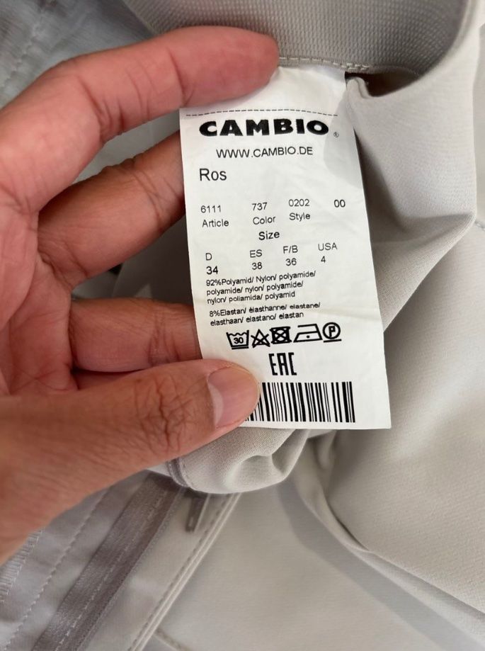 Pantaloni: Trouser – Usato da Genève venduto da Second_Hand_Ch 5