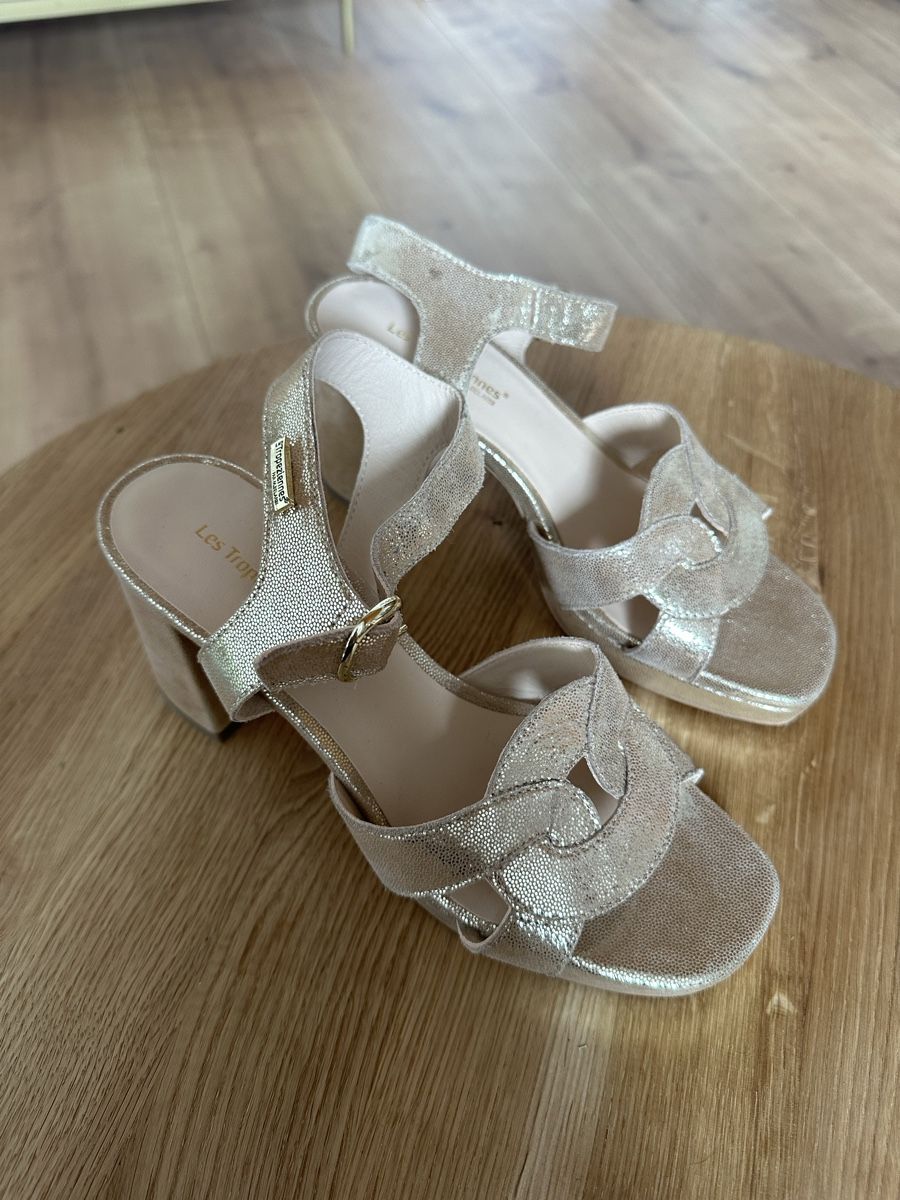 Scarpe da donna: Sandales compensées 37 Les Tropéziennes – Nuovo (secondo la descrizione) da Neuchâtel venduto da NPne20 7