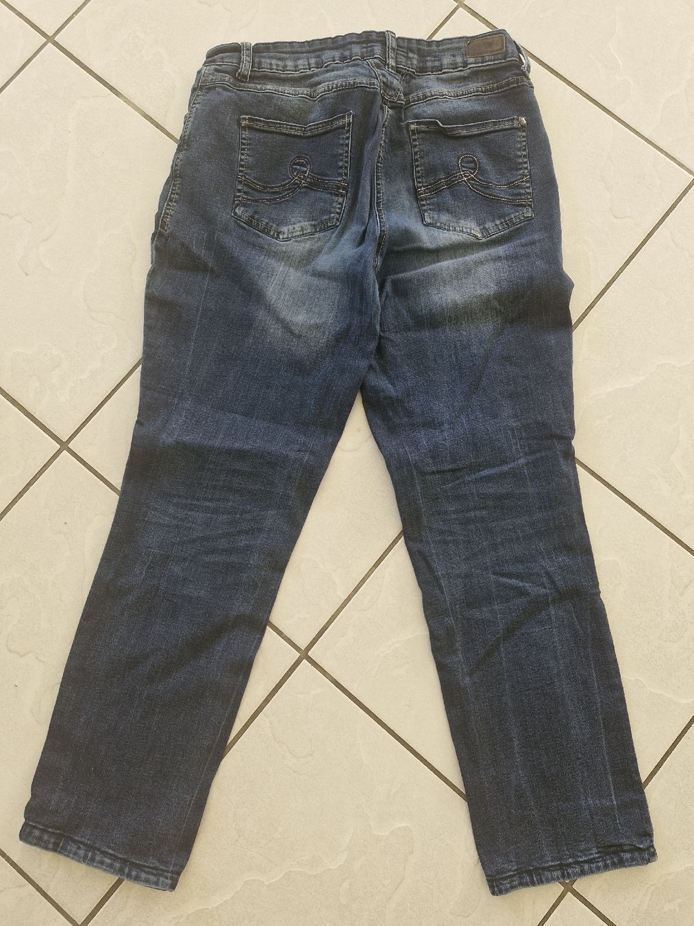 Cecil Jeans: Cecil Damen Jeans , Grösse 33, Top! – Usato da Frauenfeld venduto da Kasico 4