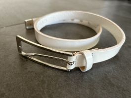 Très jolie ceinture Cyrillus 70cm blanche cuir