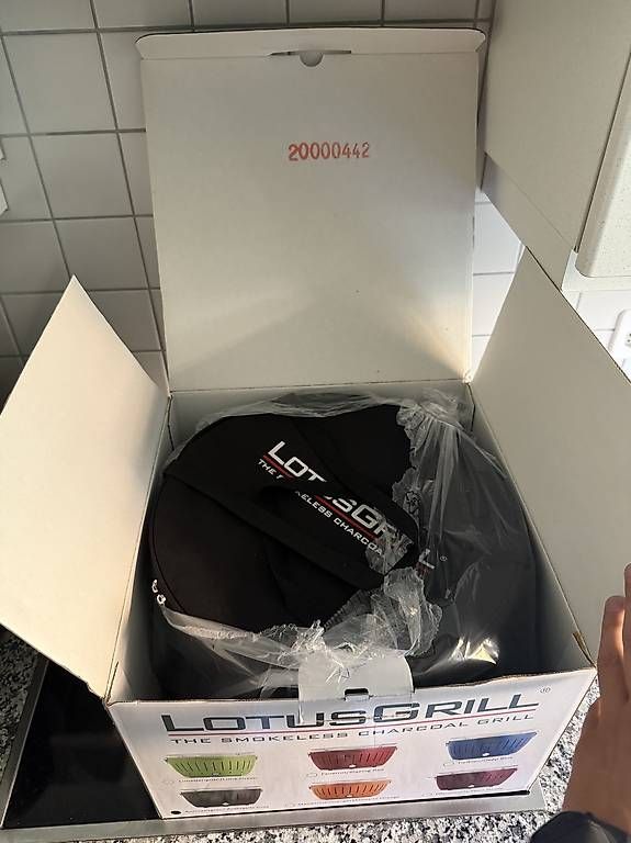Lotusgrill Griglie: LotusGrill Original Antrazit NEW. Orginal verpackt – Nuovo e nell'imballaggio originale da Zürich venduto da Alex77alex 3