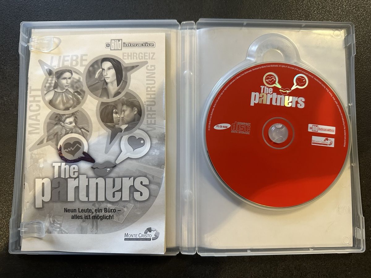 Spiele: The Partners - PC Spiel - Büro Abenteuer – Gebraucht aus Kestenholz von Inna09 2