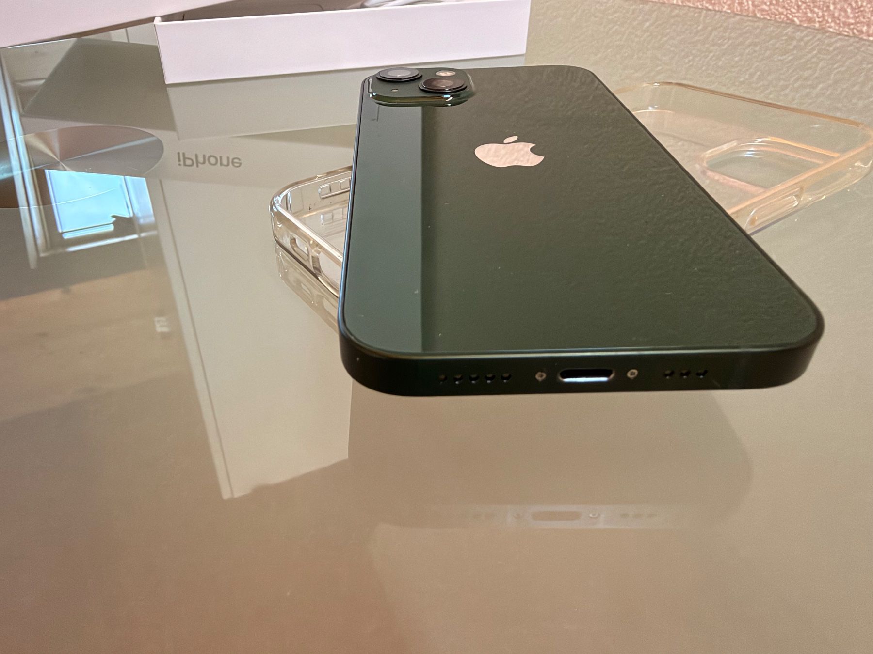 Apple Handys / Smartphones: Apple iPhone 13 green 128GB – Gebraucht aus Gwatt (Thun) von Wsyrek 2
