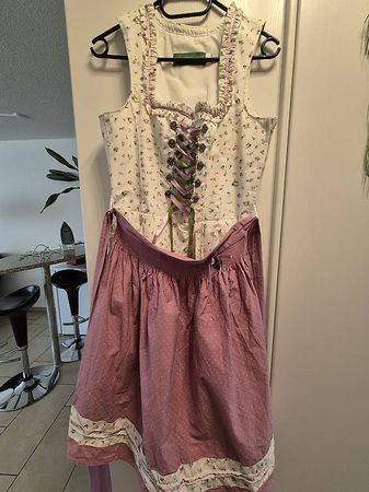 Country Line Dirndl