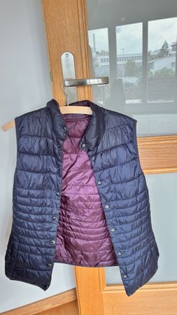 Reversible Vest Dark Blue and Purple Size S/M Tchibo