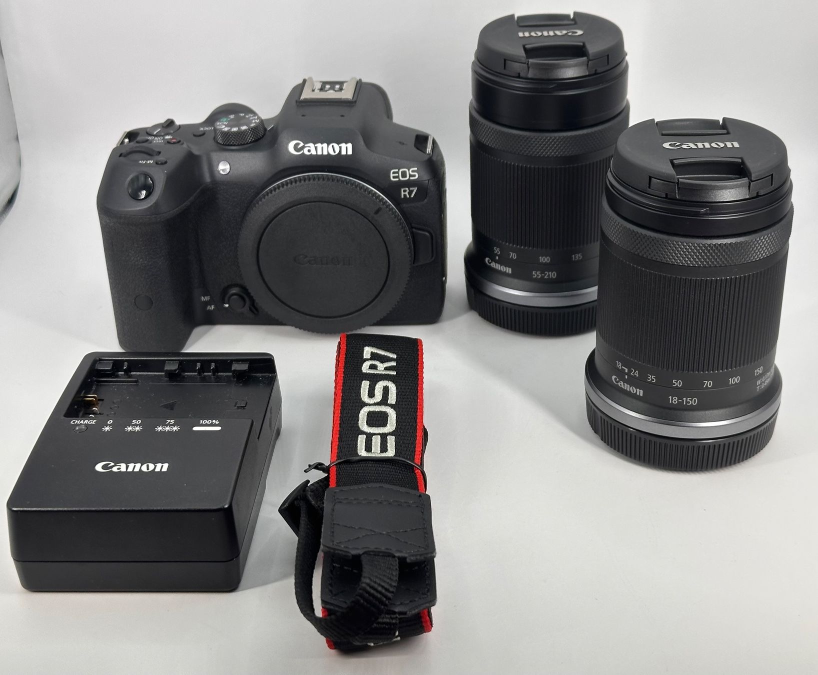 Canon Fotocamera: Canon EOS R7 +18-150 ist stm Objektiv – Nuovo (secondo la descrizione) da Arbon venduto da Sed_9bj9