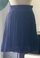 Navy Blue Pleated Midi Skirt !