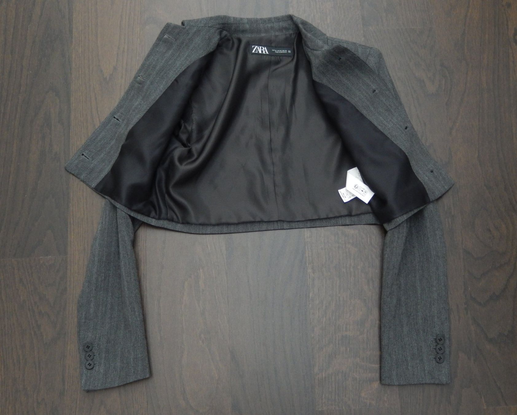 Zara Jacken: ZARA Cropped Blazer Gr. XS – Gebraucht aus Tuggen von vivira 5