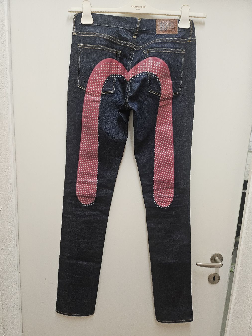 Evisu Jeans: Evisu dunkelblauer dünner, verschwenderischer Denim. – Usato da Zürich venduto da eri_8w5v 4