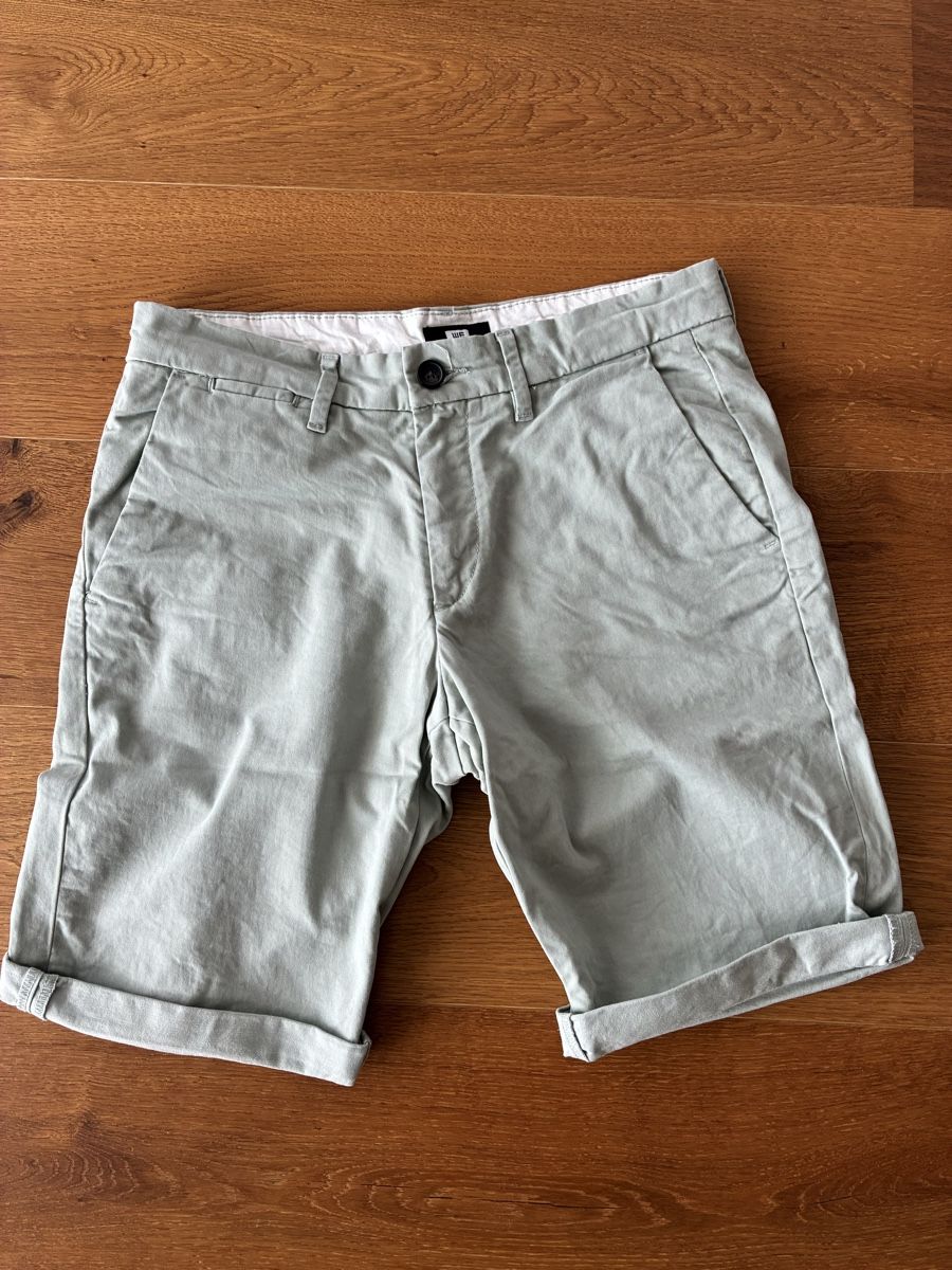 We Pantaloni: Shorts von WE – Usato da Wangen SZ venduto da el_paso08