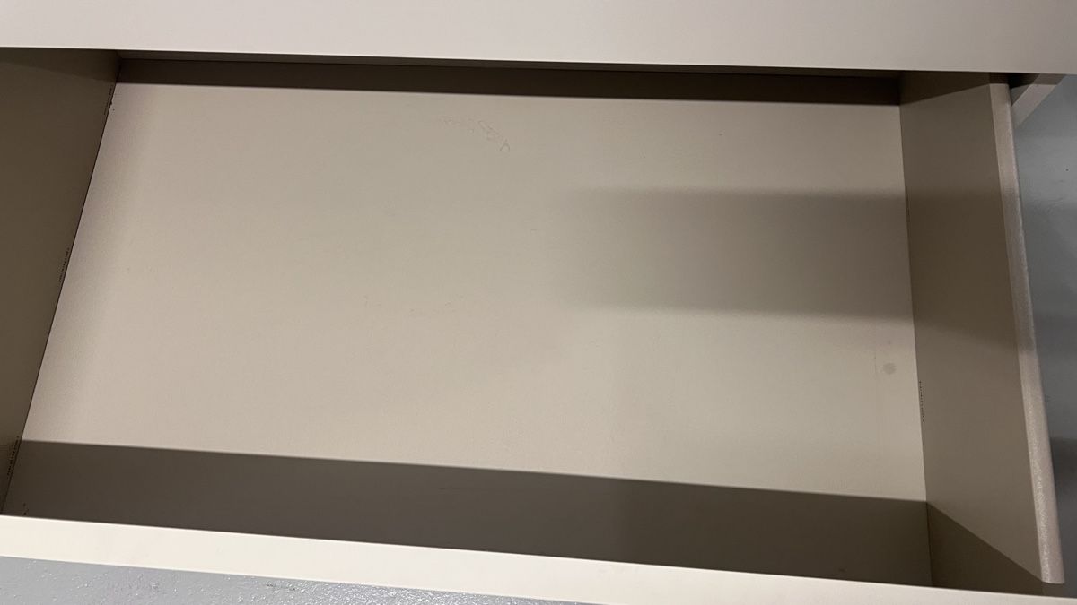 Commodes: IKEA MALM Kommode 4 Schubladen (Weiss) – D'occasion à Emmenbrücke par fab_2kmt 4