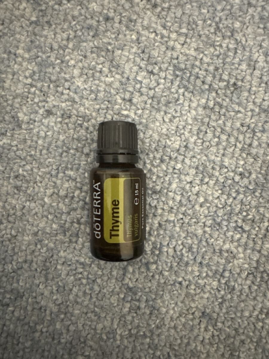 Doterra Oli essenziali: DoTerra Thymianöl, 15ml, Neu – Nuovo e nell'imballaggio originale da Muttenz venduto da Elif8