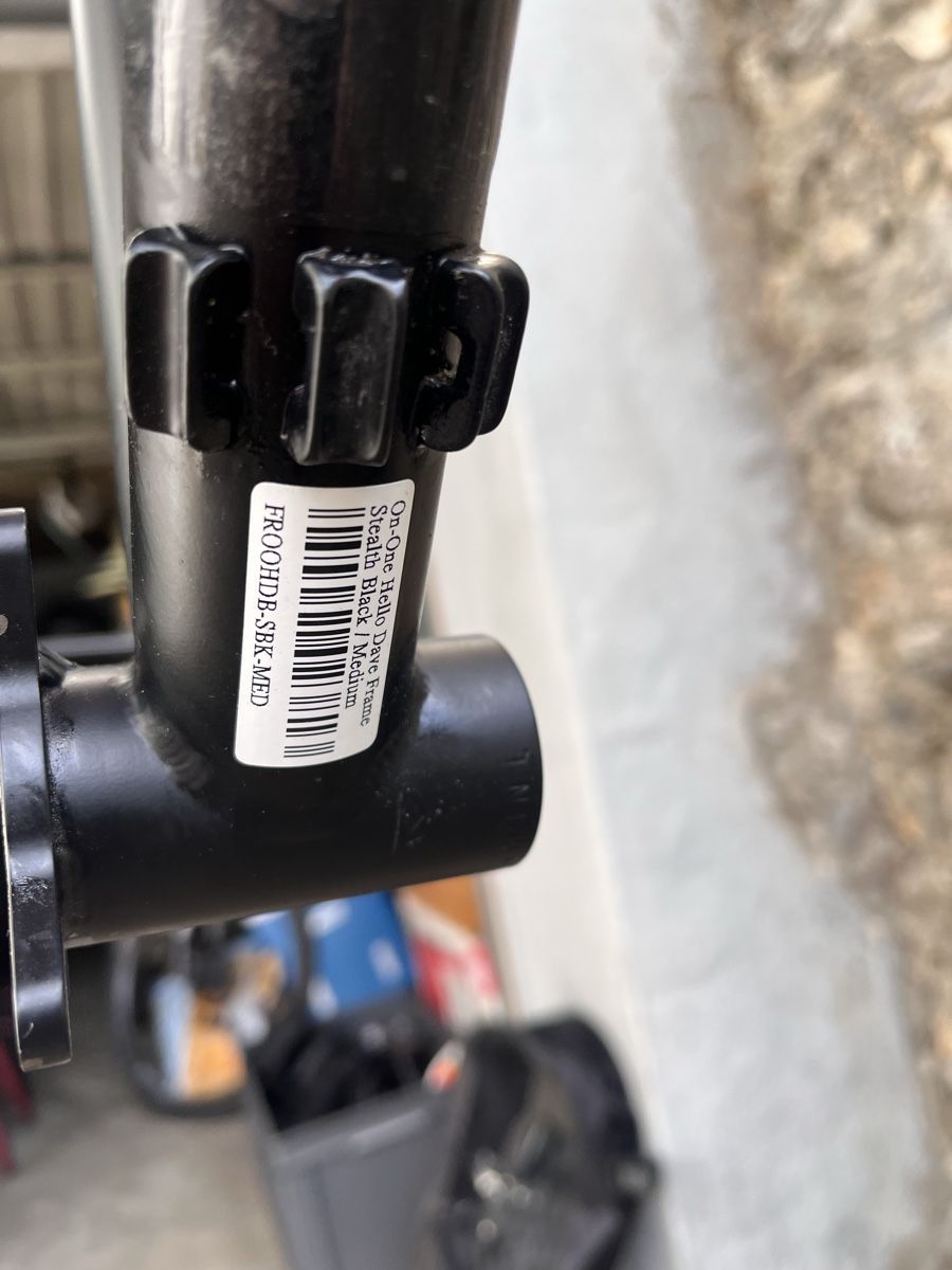 Ersatzteile: On-One Hello Dave Bicycle Frame Stealth Black Medium – Neu (gemäss Beschreibung) aus Rhäzüns von razzzzz 9