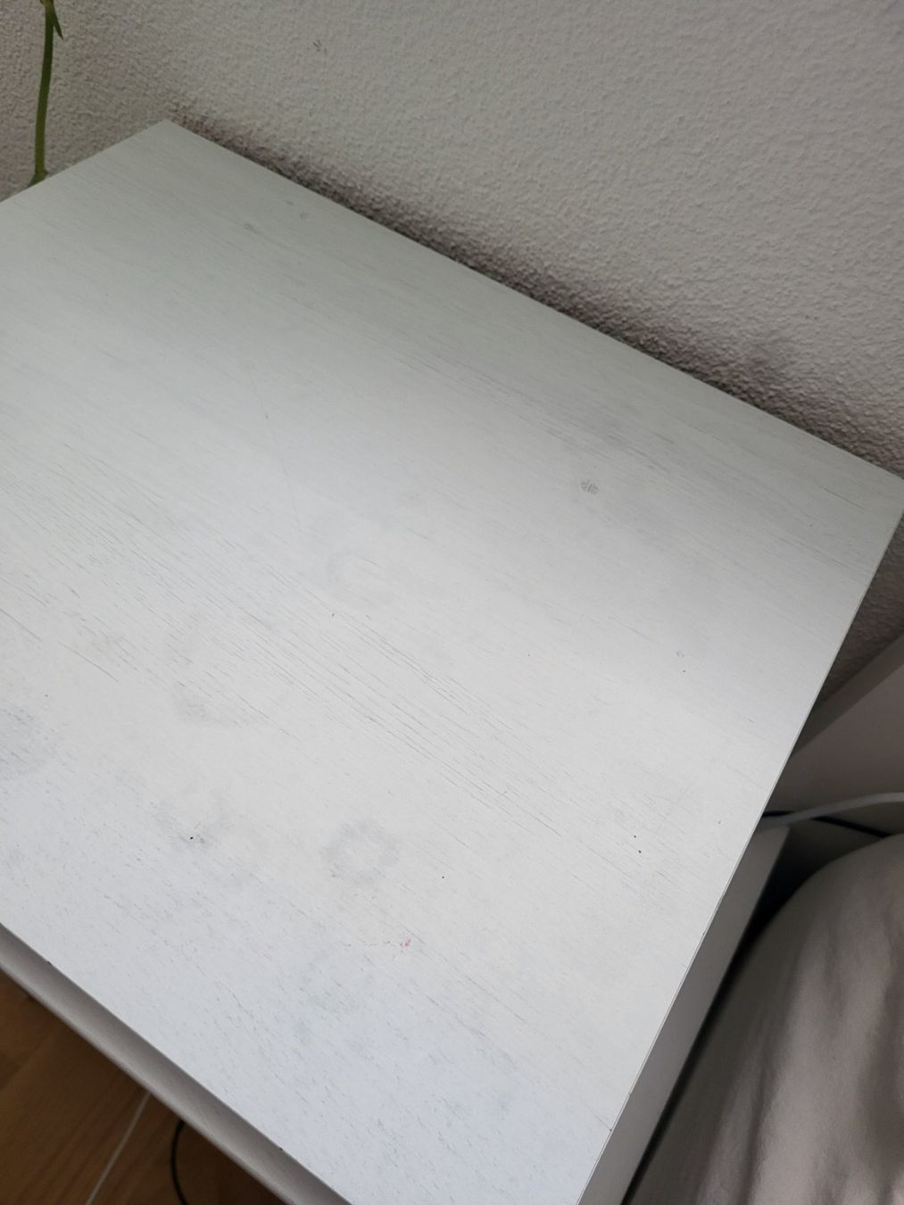 Ikea Tables de nuit: Ikea Nachttisch – D'occasion à Luzern par phy_7jft 4