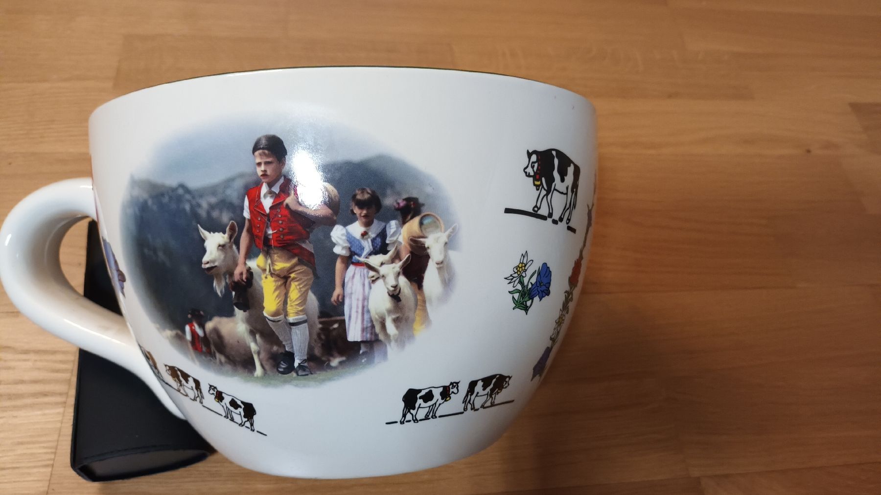 Tutte le decorazioni: Verschiedene Appenzeller-Artikel – Usato da chur venduto da erika025 4