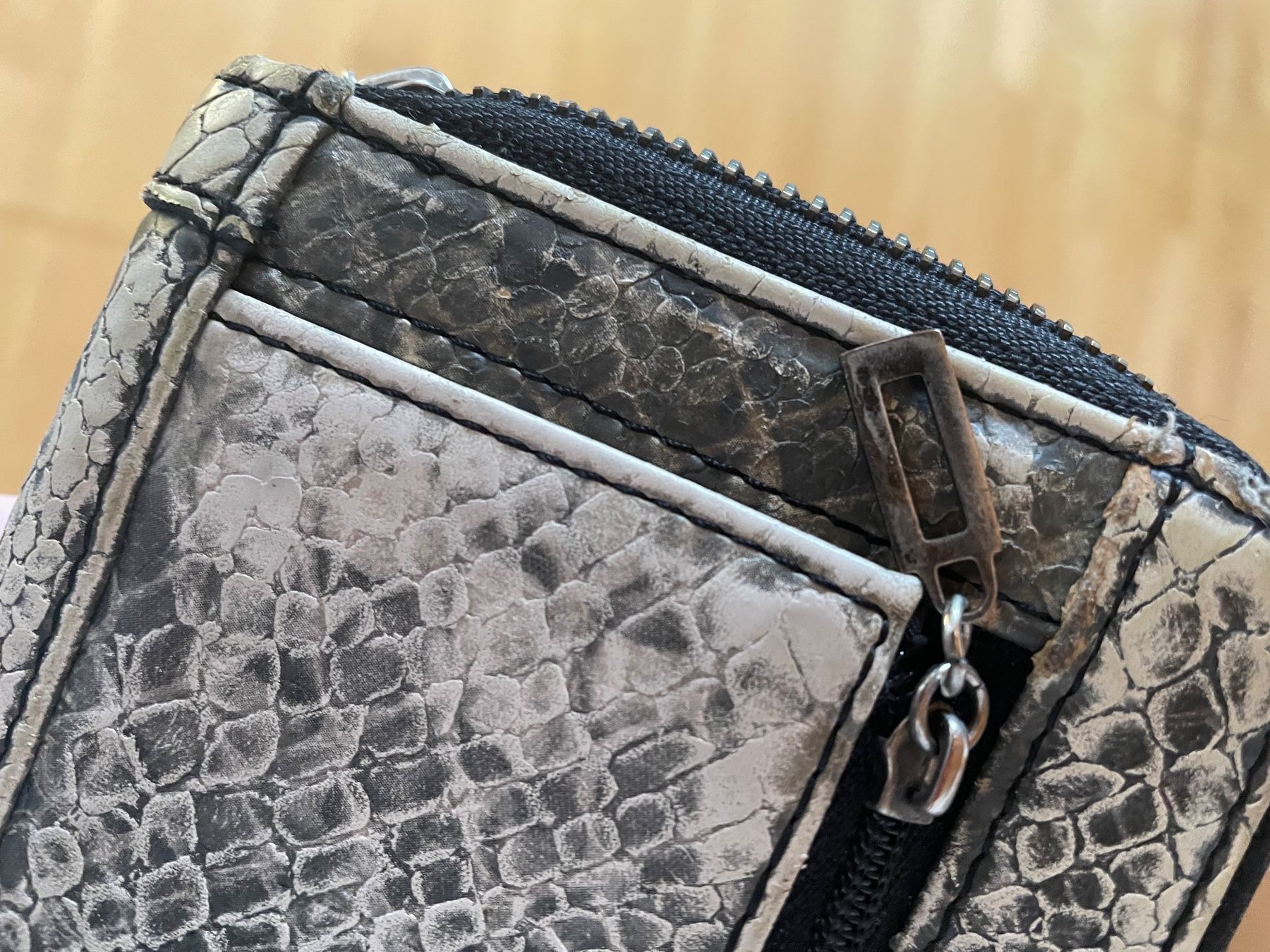 Guess Portamonete: Porte monnaie Guess – Usato da Saxon venduto da Mel_b224 3
