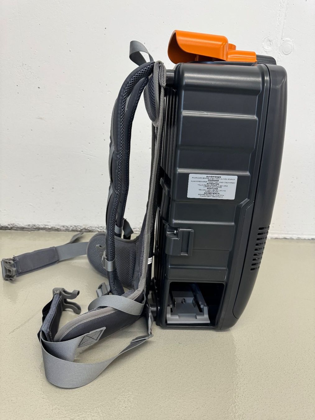 Aspirapolveri & Accessori: TASKI Aero BP B plus Starter Kit Rückenstaubsauger Lithium – Nuovo (secondo la descrizione) da Bettwiesen venduto da gschwellti007 3