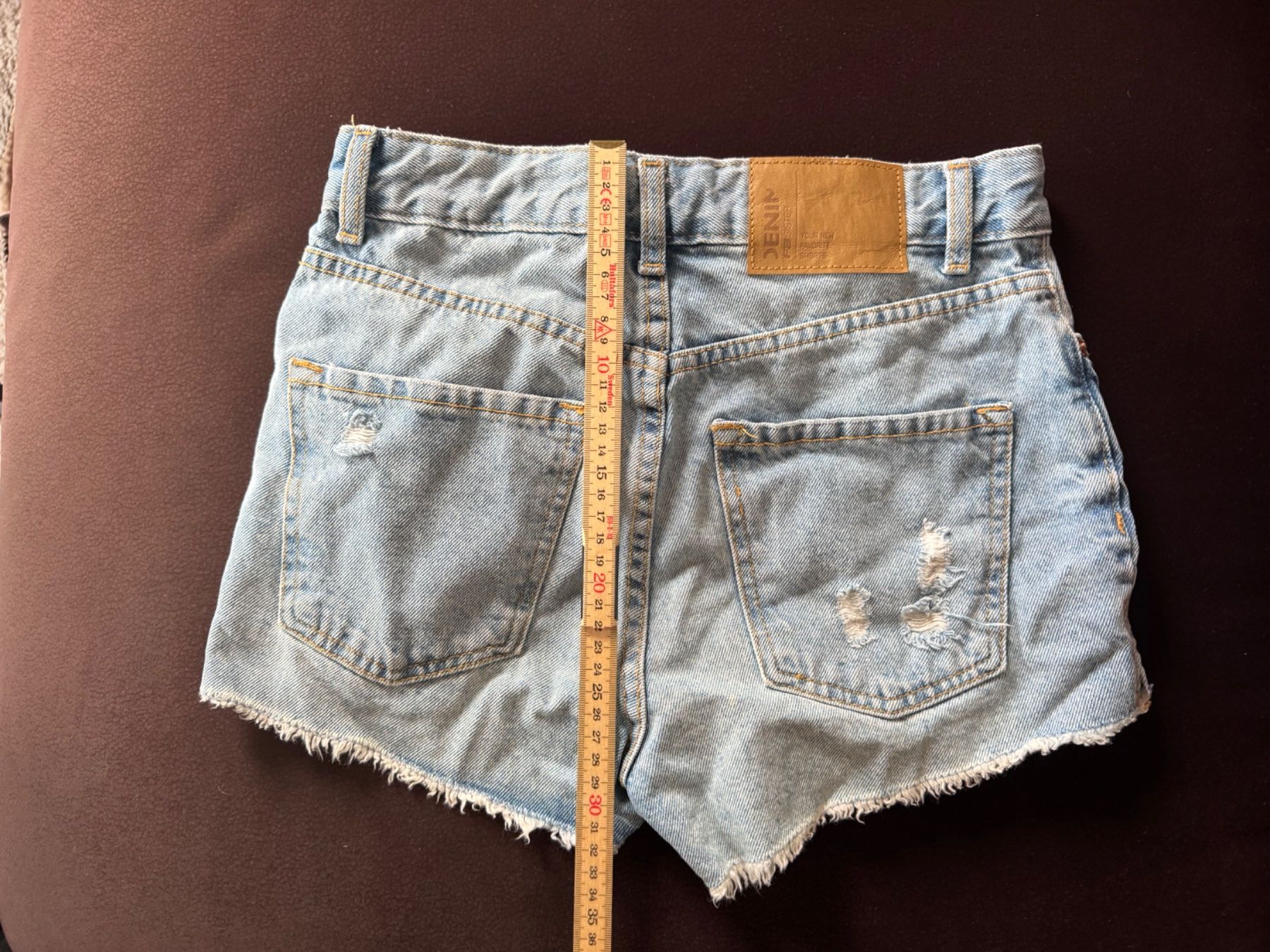 Jeans: Jeansshorts für Mädchen – Usato da Häuslenen venduto da jur_t65b 3