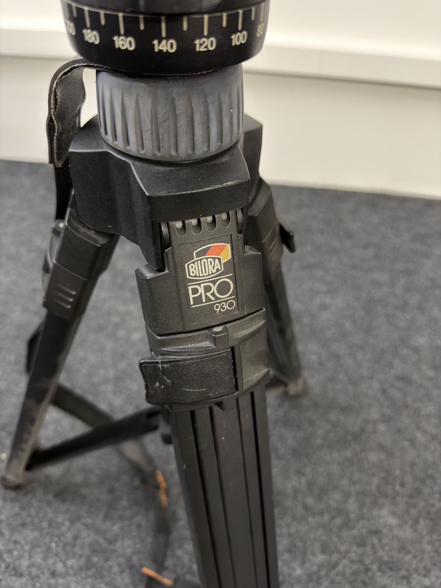 Videocamere: Bilora Pro 930 Videostativ mit Fluid-Kopf – Usato da Zürich venduto da Daveischda 3