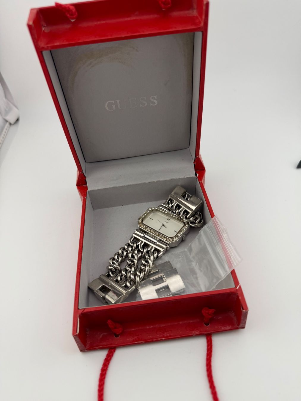 Guess Orologi: GUESS pour femme – Usato da Biel/Bienne venduto da MrP_WatchesBiel