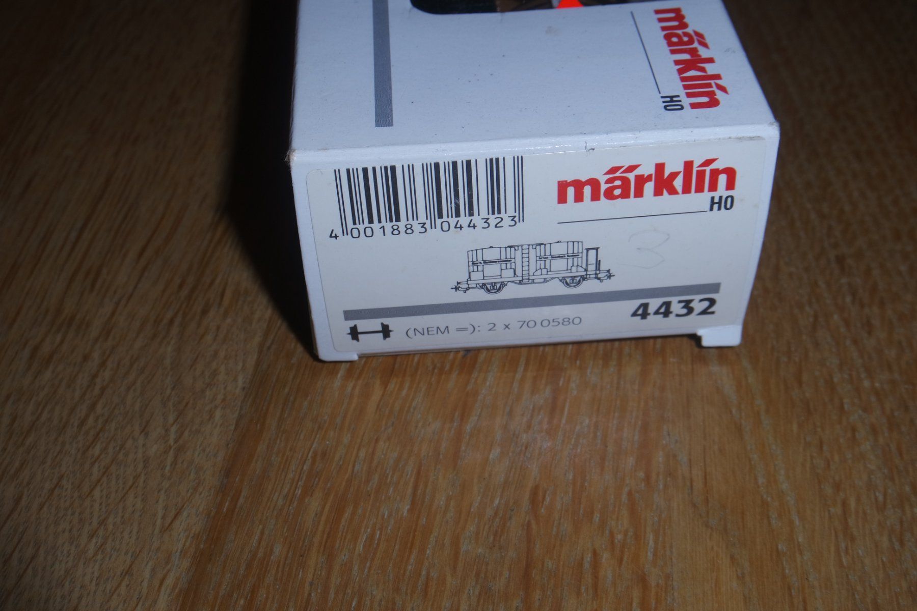 Märklin Modellini di ferrovie: Wagon Märklin art. no. 4432 – Usato da Avenches venduto da WEBHobby 1